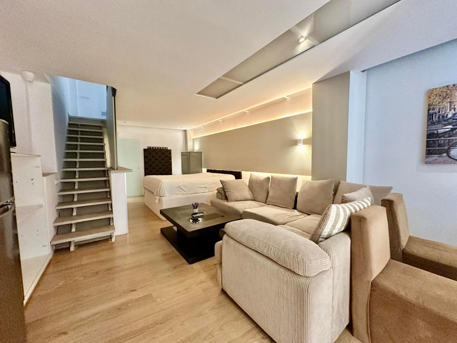 Green Spot Apartments Atene Esterno foto