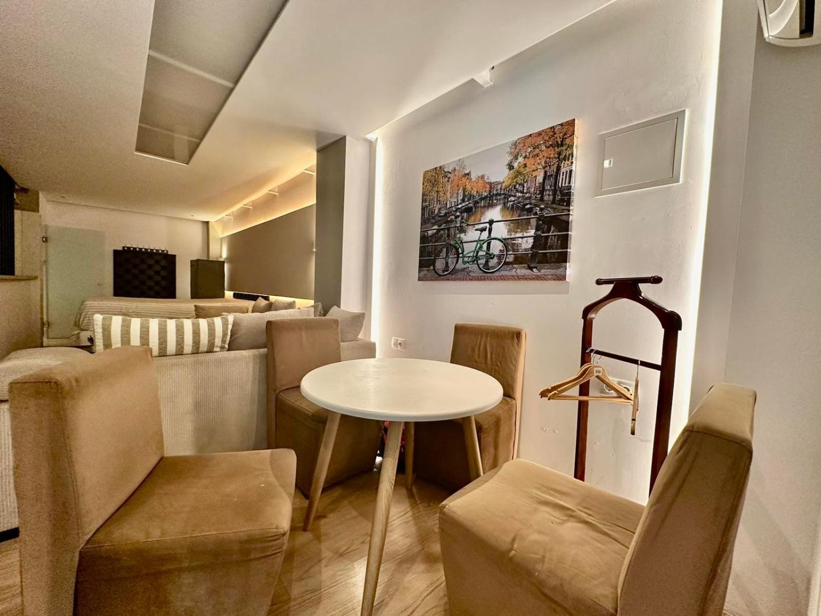 Green Spot Apartments Atene Esterno foto